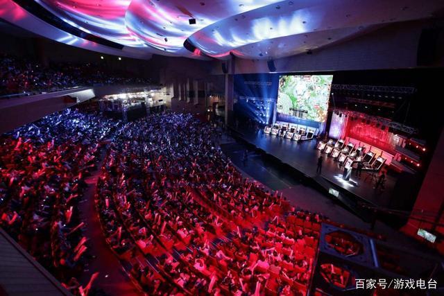 皇马8月最佳球员：姆巴佩、维尼修斯、赫伊森、居勒尔、琼阿梅尼